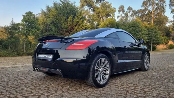 Peugeot RCZ 2011 - 12500 EUR, 94000 km - AUTO.MOTO.pt - 94000km - foto 14 de 19