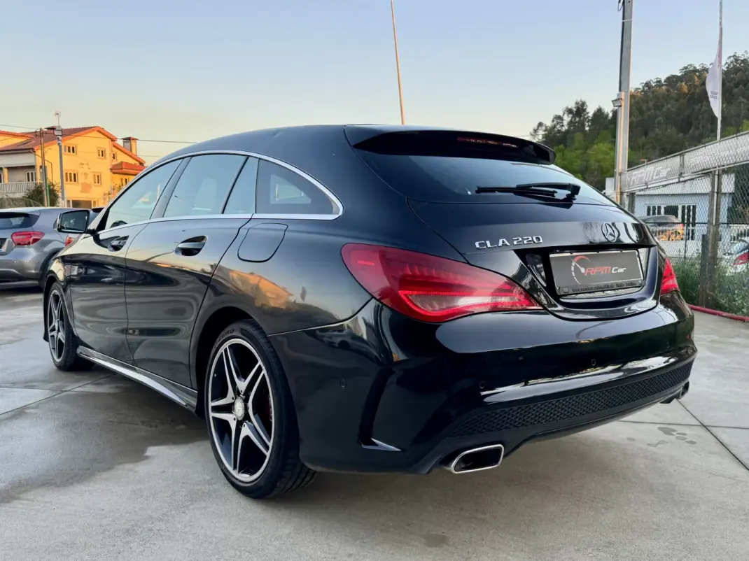 Mercedes-Benz CLA 220 2015 - 21999 EUR, 170000 km - AUTO.MOTO.pt - 170000km - foto 13 de 25