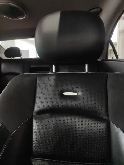 Mercedes-Benz CLS 55 AMG 2005 - 37500 EUR, 135000 km - AUTO.MOTO.pt - 135000km - foto 26 de 42