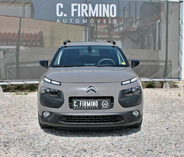 Citroën C4 Cactus 2014 - 11950 EUR, 148141 km - AUTO.MOTO.pt - 148141km - foto 2 de 27