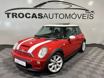 MINI 3 Portas 2005 - 11900 EUR, 85312 km - 85312km - foto 12 de 47