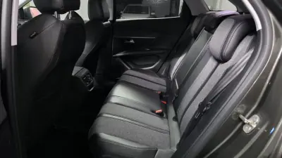 Peugeot 3008 2017 - 17990 EUR, 91000 km - AUTO.MOTO.pt - 91000km - foto 24 de 48