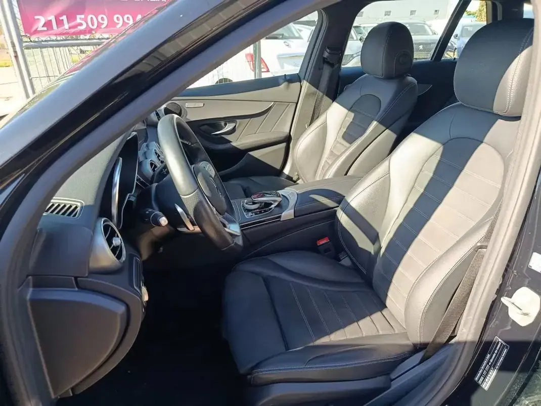 Mercedes-Benz C 300 2020 - 27000 EUR, 160000 km - 160000km - foto 9 de 25