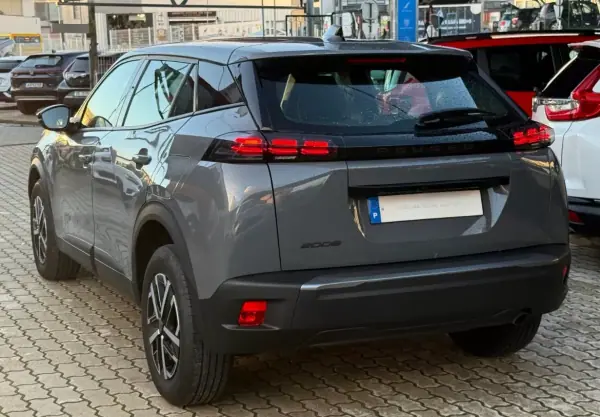 Peugeot 2008 2024 - 20950 EUR, 37000 km - AUTO.MOTO.pt - 37000km - foto 3 de 18