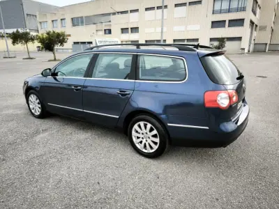 Volkswagen Passat Variant 2006 - 4950 EUR, 196789 km - AUTO.MOTO.pt - 196789km - foto 15 de 50