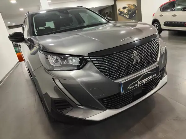 Peugeot 2008 2020 - 13990 EUR, 75000 km - 75000km - foto 15 de 27