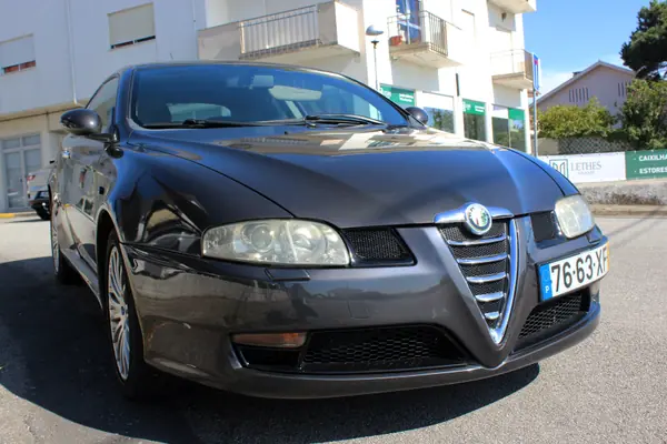 Alfa Romeo GT 2004 - 3800 EUR, 289000 km - AUTO.MOTO.pt - 289000km - foto 3 de 23