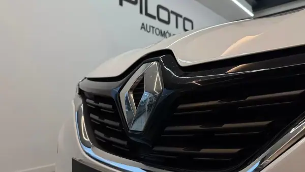 Renault Captur 2021 — foto 3 de 29