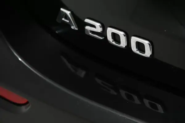 Mercedes-Benz A 200 2023 - 29900 EUR, 59000 km - AUTO.MOTO.pt - 59000km - foto 25 de 26