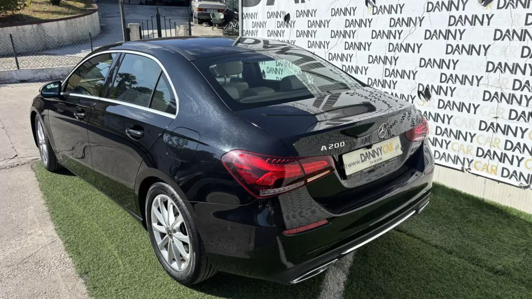 Mercedes-Benz A 200 Limousine 2019 - 22990 EUR, 115000 km - 115000km - foto 3 de 14