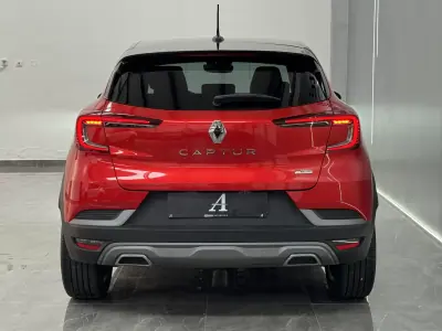 Renault Captur 2022 - 18990 EUR, 66900 km - 66900km - foto 6 de 32