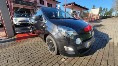 Renault Twingo 2014 - 4890 EUR, 112000 km - AUTO.MOTO.pt - 112000km - foto 13 de 20