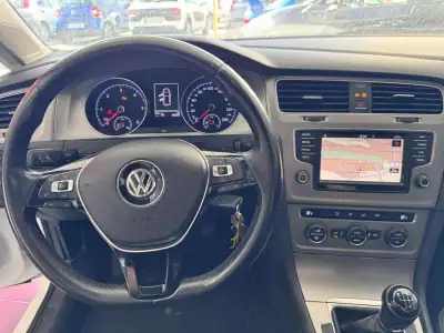 Volkswagen Golf 2016 - 12500 EUR, 228000 km - AUTO.MOTO.pt - 228000km - foto 12 de 14
