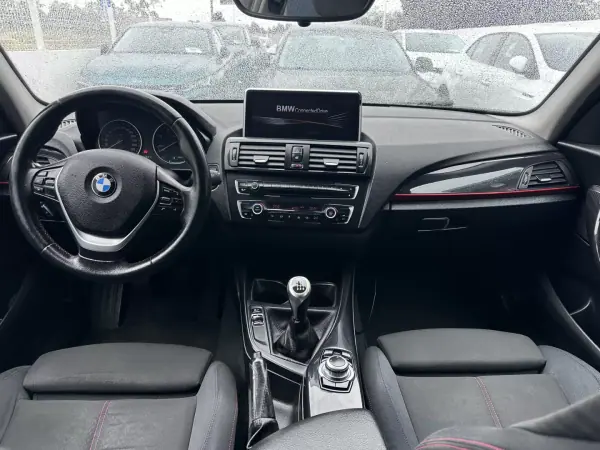 BMW 116 2013 - 10900 EUR, 220000 km - AUTO.MOTO.pt - 220000km - foto 19 de 31