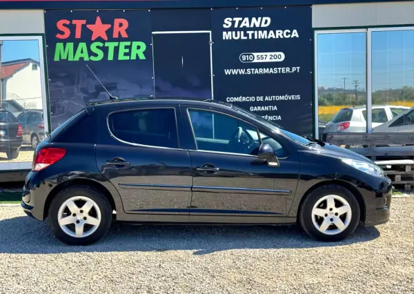 Peugeot 207 2010 - 4980 EUR, 255120 km - AUTO.MOTO.pt - 255120km - foto 5 de 17