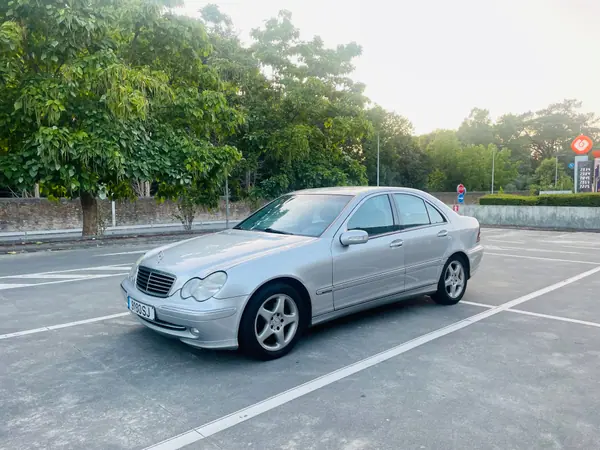 Mercedes-Benz C 220 CDi Avantgarde 2001 Diesel