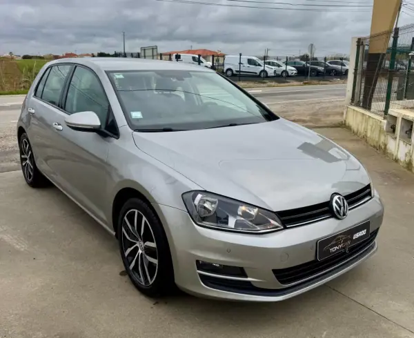 Volkswagen Golf 2016 - 18900 EUR, 98000 km - AUTO.MOTO.pt - 98000km - foto 9 de 27
