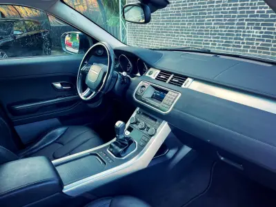 Land Rover Range Rover Evoque 2014 - 21900 EUR, 110000 km - AUTO.MOTO.pt - 110000km - foto 2 de 17