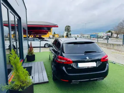 Peugeot 308 SW 2020 - 16999 EUR, 150000 km - AUTO.MOTO.pt - 150000km - foto 6 de 23