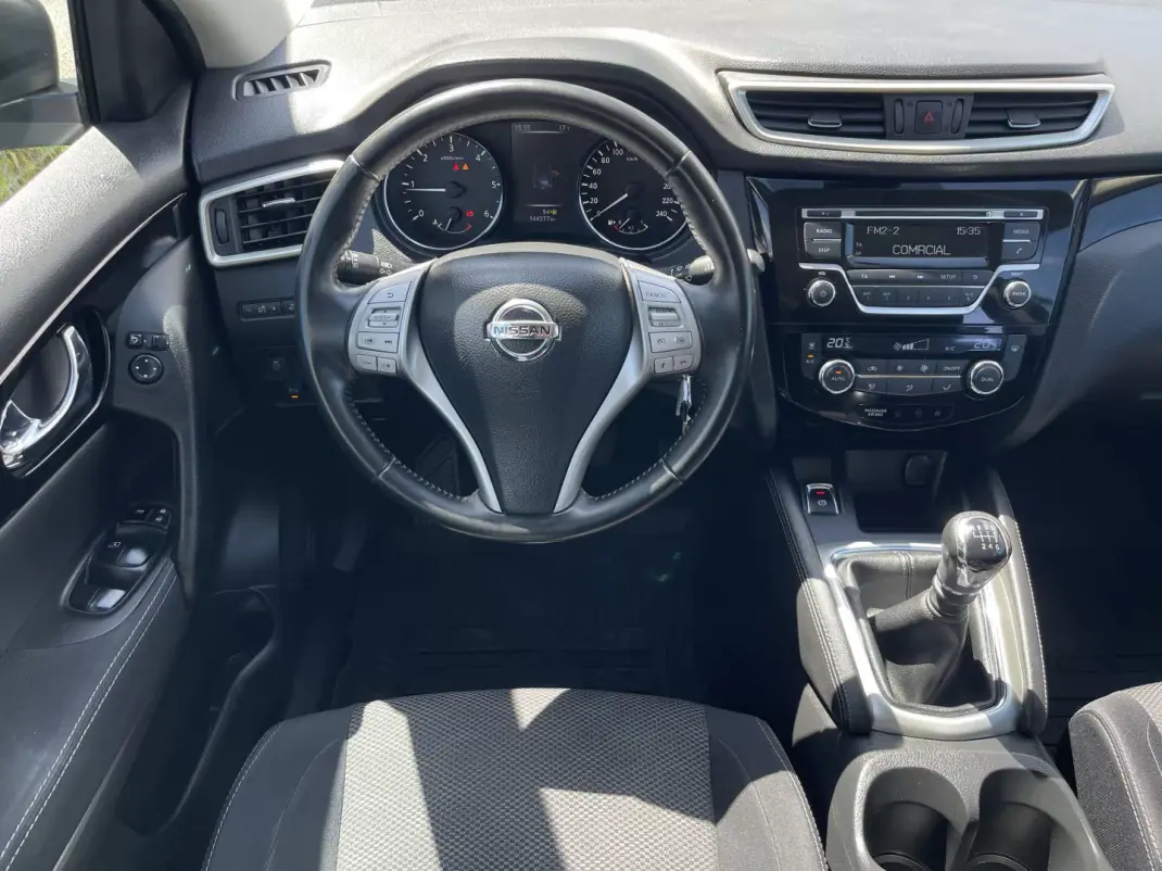 Nissan Qashqai 2015 - 13990 EUR, 144375 km - AUTO.MOTO.pt - 144375km - foto 9 de 18
