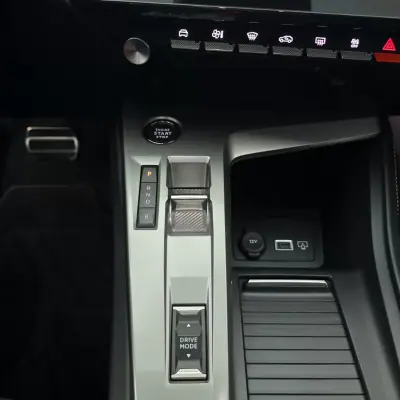 Peugeot 408 2024 - 34850 EUR, 40214 km - AUTO.MOTO.pt - 40214km - foto 30 de 32