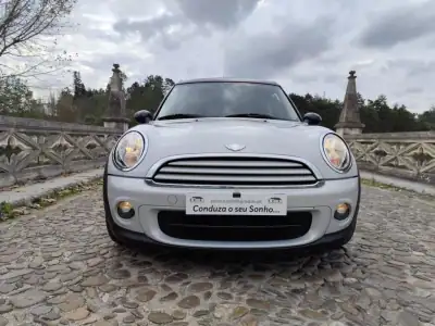 MINI Clubman 2011 - 7500 EUR, 293000 km - AUTO.MOTO.pt - 293000km - foto 9 de 65