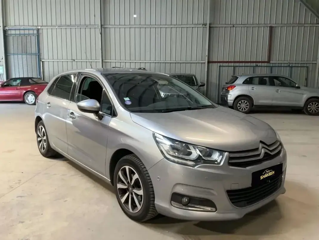Citroën C4 2017 - 9690 EUR, 90951 km - AUTO.MOTO.pt - 90951km - foto 3 de 11