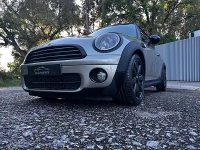 MINI Cooper 2008 - 7999 EUR, 300000 km - AUTO.MOTO.pt - 300000km - foto 29 de 42