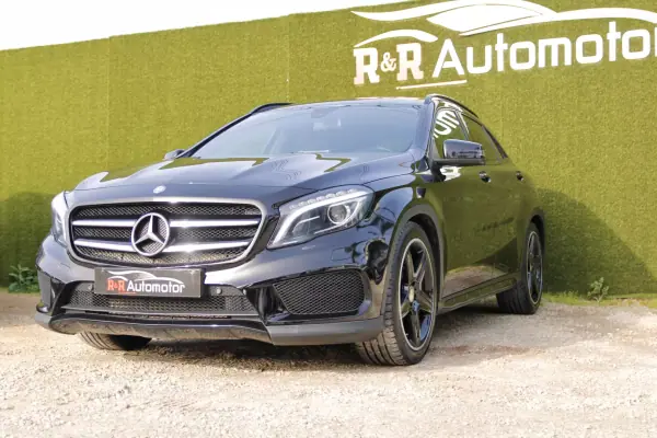 Mercedes-Benz GLA 180 2016 - 22500 EUR, 148000 km - AUTO.MOTO.pt - 148000km - foto 8 de 32