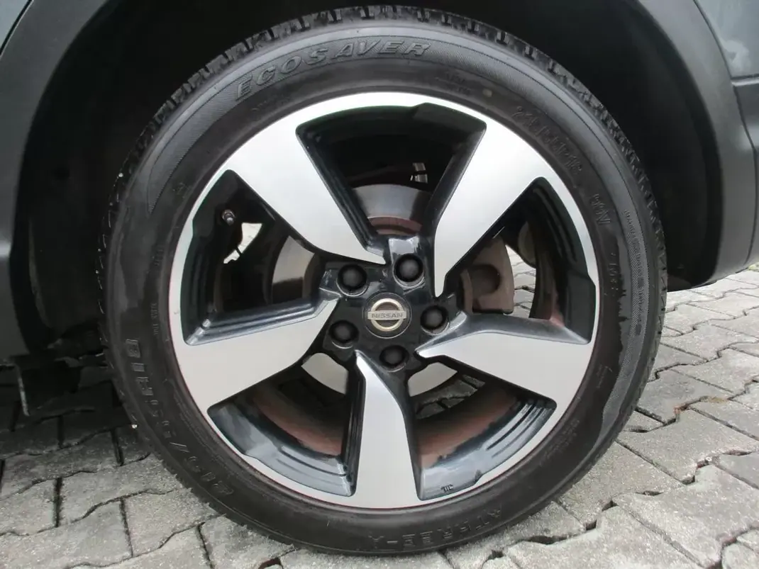 Nissan Qashqai 2016 - 13990 EUR, 190000 km - 190000km - foto 25 de 25