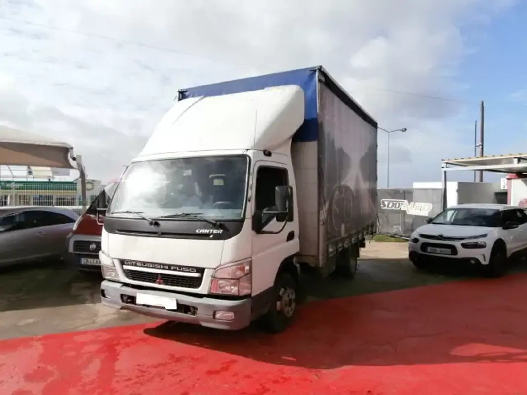 Mitsubishi Canter 3.0 TD 145cv 3LUG 2007 - 16000 EUR, 132361 km - AUTO.MOTO.pt - 132361km - foto 1 de 10