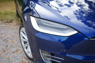 Tesla Model X 2018 - 33990 EUR, 98000 km - AUTO.MOTO.pt - 98000km - foto 7 de 26
