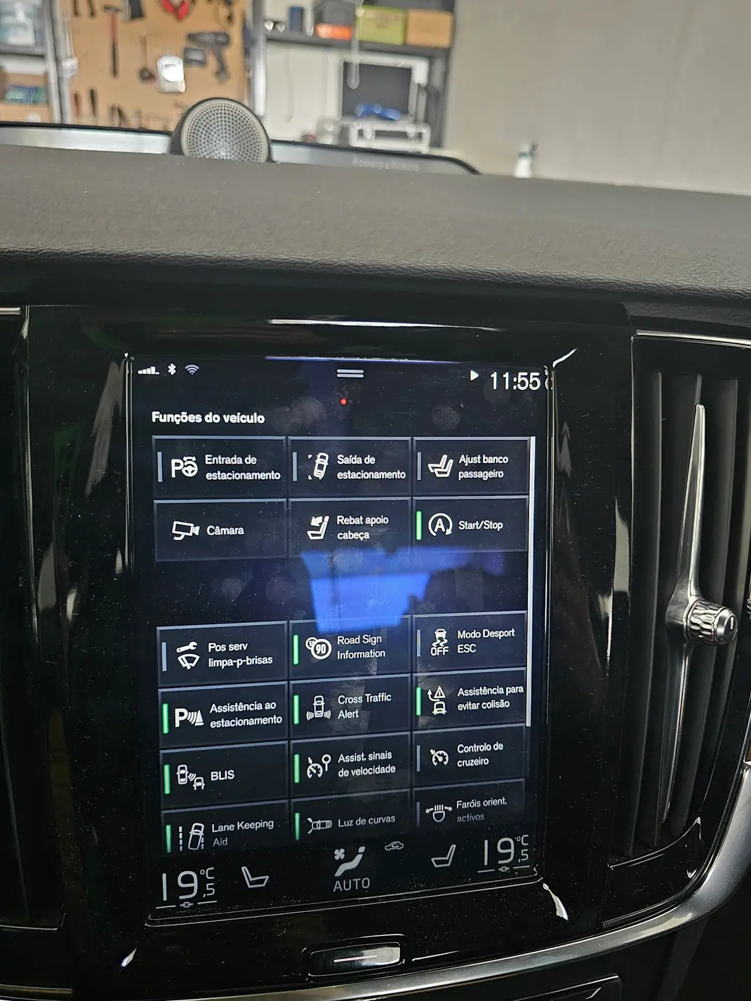 Volvo S90 2018 - 30000 EUR, 85000 km - AUTO.MOTO.pt - 85000km - foto 6 de 13