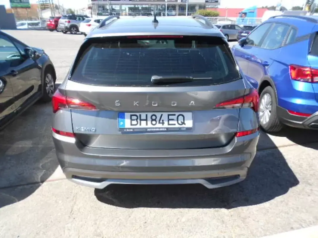 Skoda Kamiq 2024 - 18500 EUR, 38990 km - AUTO.MOTO.pt - 38990km - foto 6 de 12