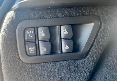 BMW X7 2021 - 84900 EUR, 69000 km - AUTO.MOTO.pt - 69000km - foto 37 de 49