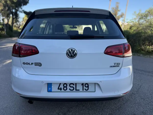 Volkswagen Golf 2017 - 14999 EUR, 60000 km - AUTO.MOTO.pt - 60000km - foto 7 de 12
