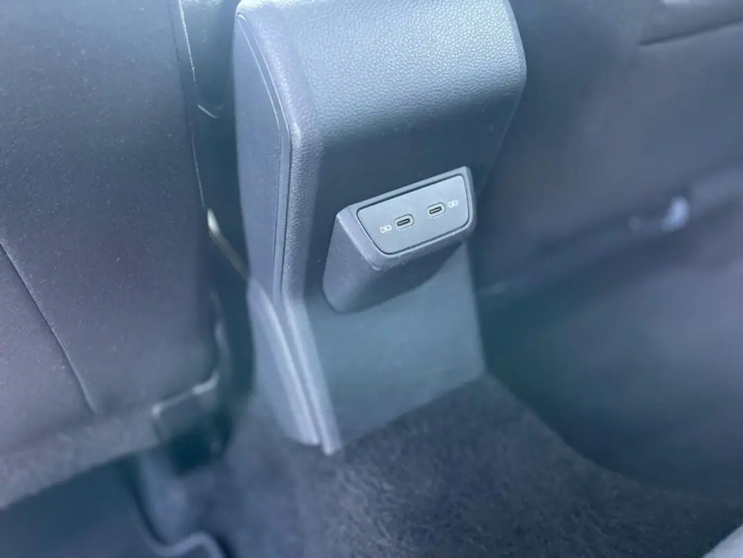 Volkswagen Taigo 2023 - 20980 EUR, 43950 km - AUTO.MOTO.pt - 43950km - foto 19 de 23