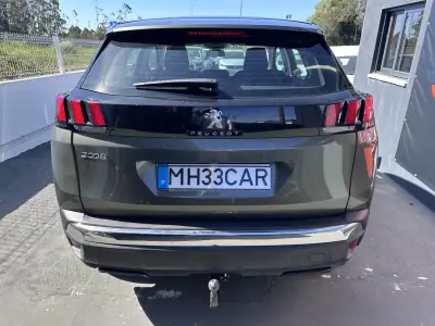 Peugeot 3008 2019 - 13900 EUR, 180724 km - AUTO.MOTO.pt - 180724km - foto 5 de 34