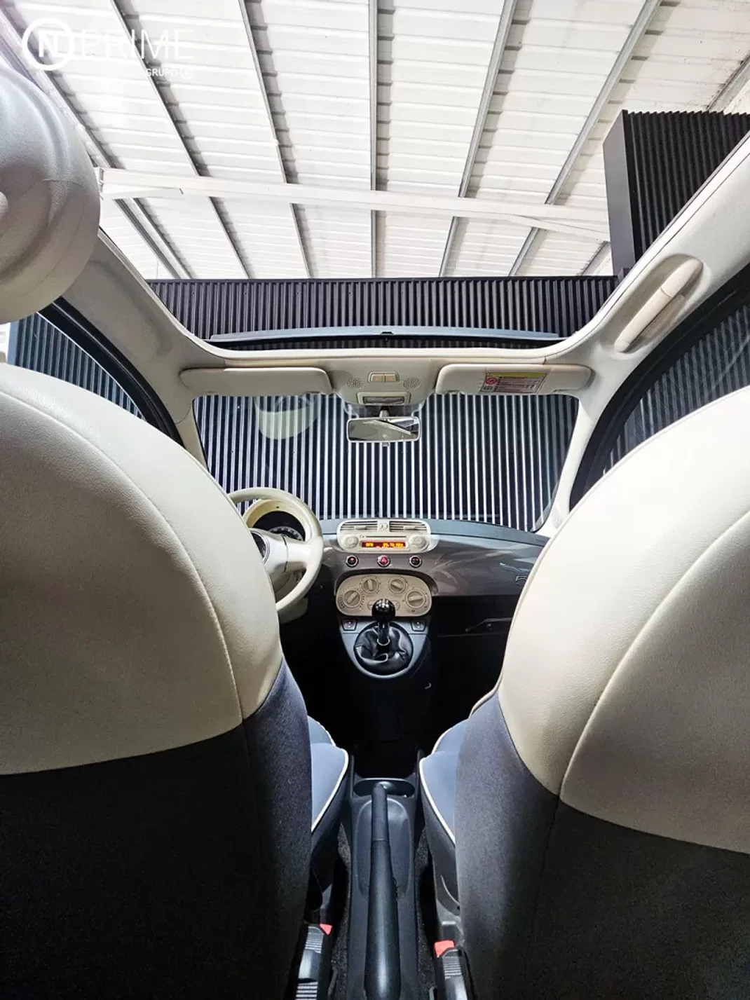 Fiat 500C 2011 - 10999 EUR, 190000 km - AUTO.MOTO.pt - 190000km - foto 22 de 22
