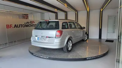Opel Astra Caravan 2007 - 4750 EUR, 174500 km - 174500km - foto 18 de 45
