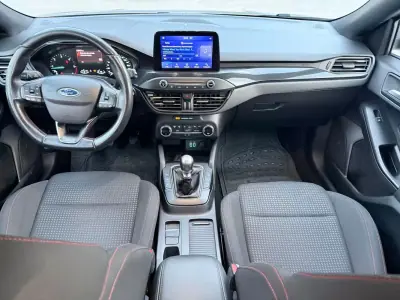 Ford Focus SW 2021 - 14900 EUR, 128000 km - AUTO.MOTO.pt - 128000km - foto 9 de 18