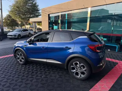 Renault Captur 2022 - 17300 EUR, 89000 km - AUTO.MOTO.pt - 89000km - foto 3 de 14