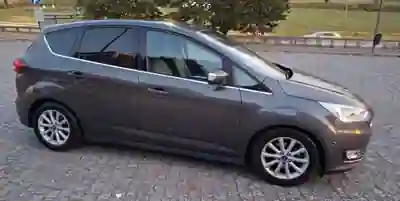 Ford C-Max 2017 - 12950 EUR, 135413 km - 135413km - foto 5 de 10