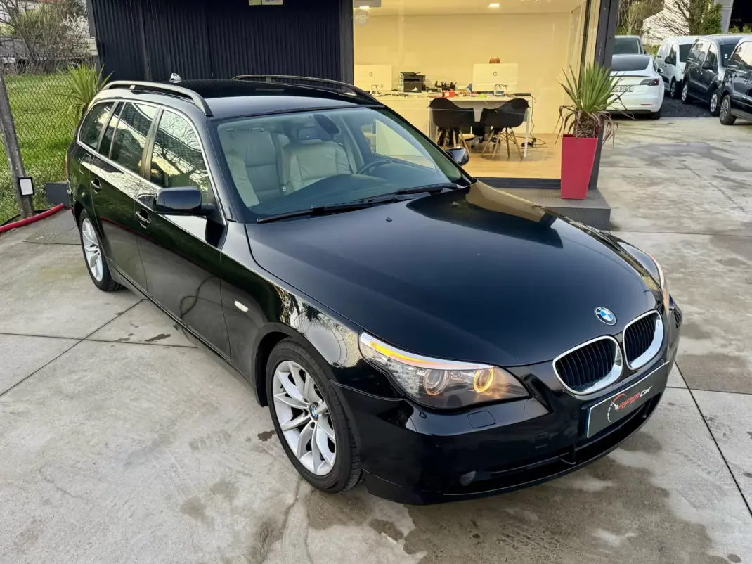 BMW 520 2008 - 7999 EUR, 320000 km - AUTO.MOTO.pt - 320000km - foto 6 de 26