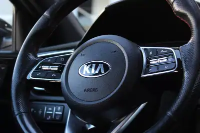 Kia ProCeed 2020 - 24750 EUR, 137140 km - AUTO.MOTO.pt - 137140km - foto 24 de 26