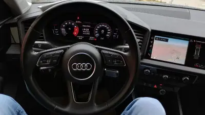 Audi A1 Sportback 2019 - 14999 EUR, 121000 km - AUTO.MOTO.pt - 121000km - foto 24 de 40