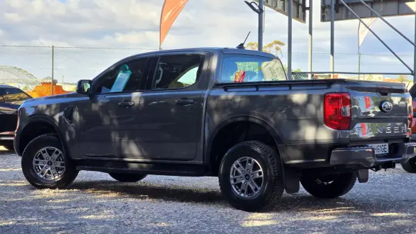 Ford Ranger 2023 - 43500 EUR, 16100 km - AUTO.MOTO.pt - 16100km - foto 7 de 25
