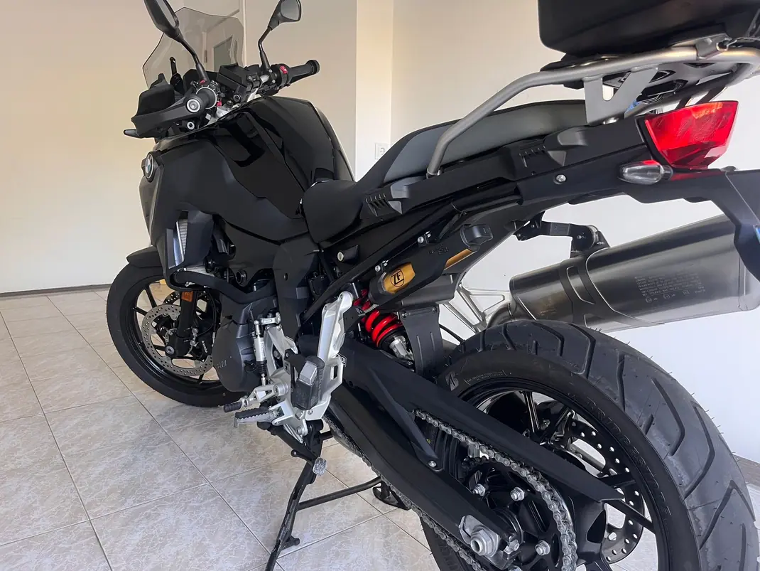 BMW F 800 GS Triple Black 2025 - 12400 EUR, 350 km - 350km - foto 13 de 15