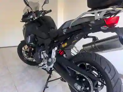 BMW F 800 GS Triple Black 2025 - 12400 EUR, 350 km - 350km - foto 13 de 15