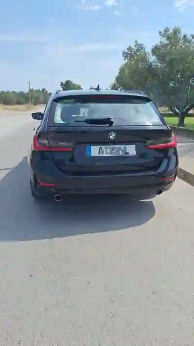 BMW 320 2021 — foto 4 de 12